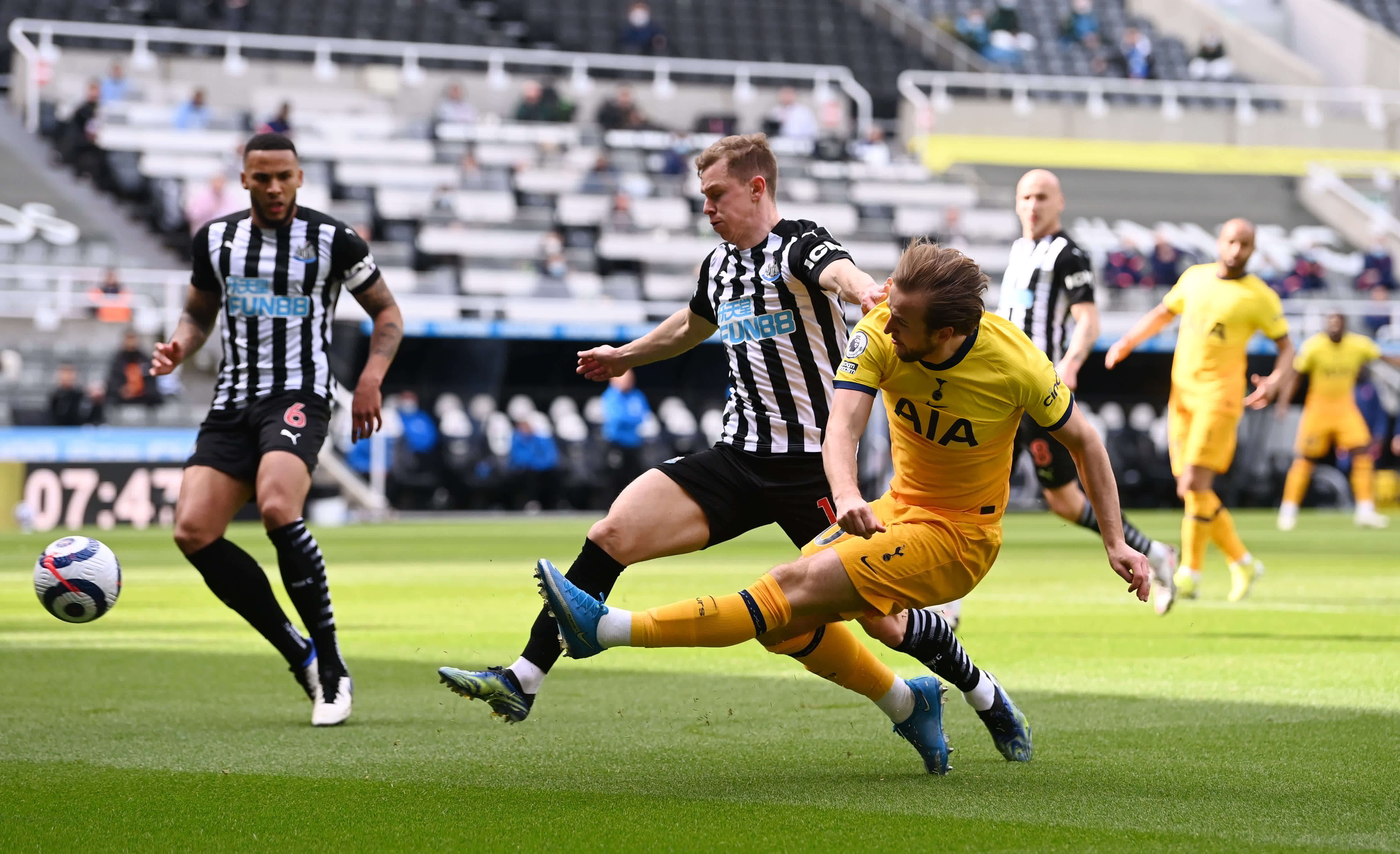 同场竞技的 同场竞技的